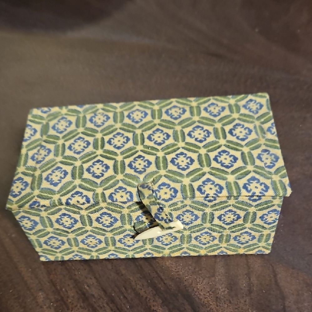 Geometric Patterned Box